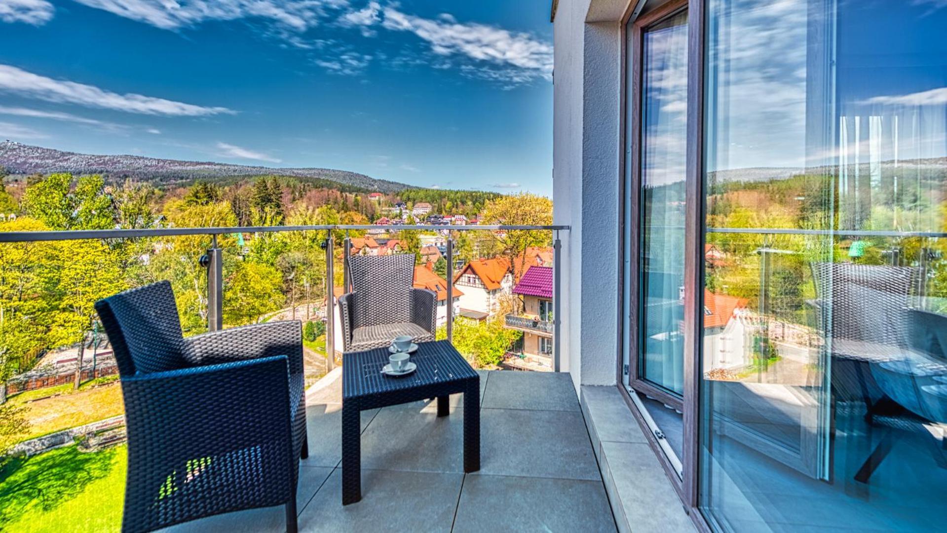 Apartamenty Z Basenem I Saunami Stone Hill Resort II Vip Centrum By Royal Aparts Szklarska Poreba Exterior photo