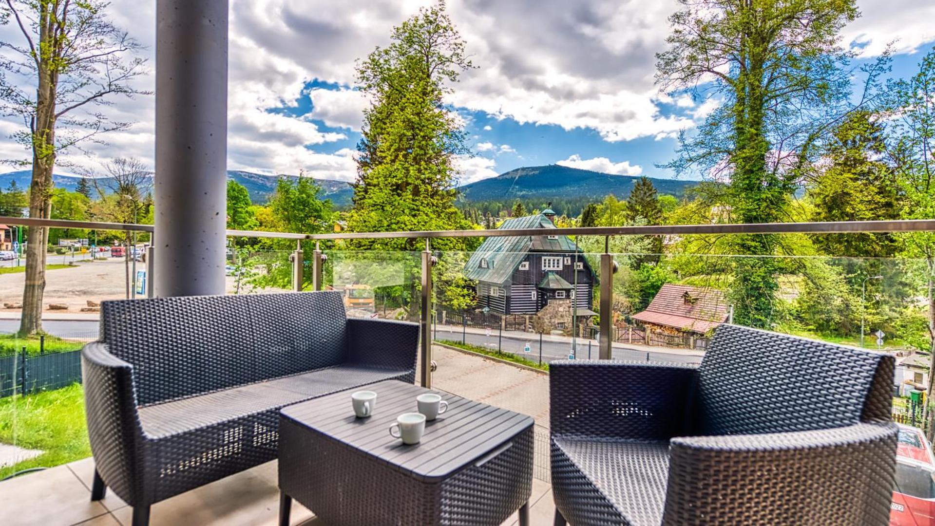 Apartamenty Z Basenem I Saunami Stone Hill Resort II Vip Centrum By Royal Aparts Szklarska Poreba Exterior photo
